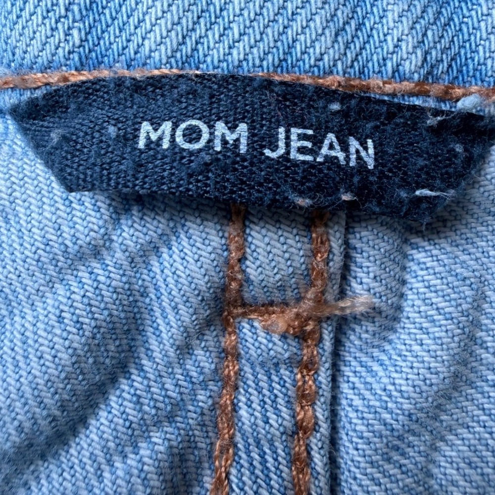 Aeropostale Womens Size 6 Mom Jeans Blue Denim Distressed Ripped High Rise Fray - Picture 5 of 16